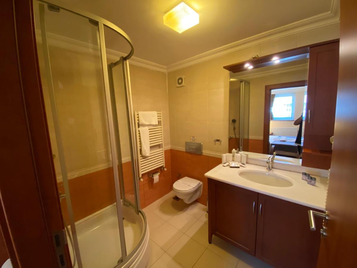 Triada Gayrettepe Otel